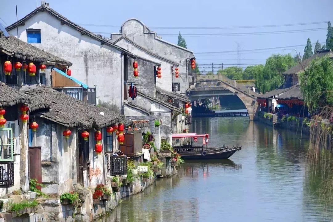 大姐在公司附近卖工作餐,2小时内就卖光,只因“这点”做得好!